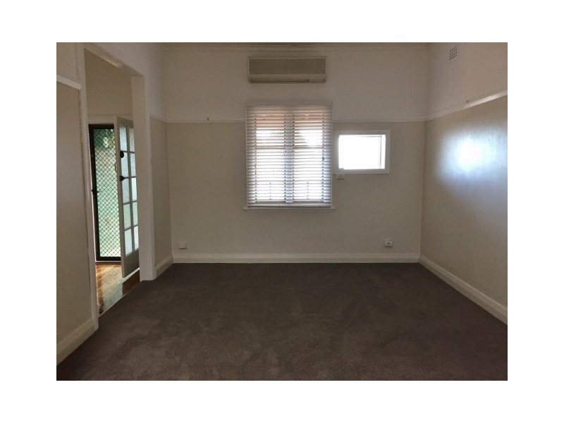 37 Bligh Street, Tamworth NSW 2340