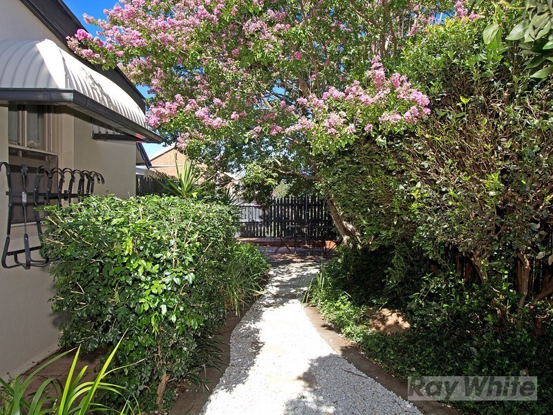 95 Denison Street, Tamworth NSW 2340