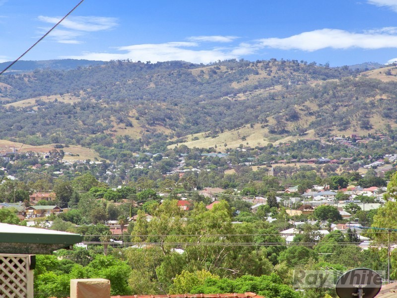 13 Paul Street, Tamworth NSW 2340