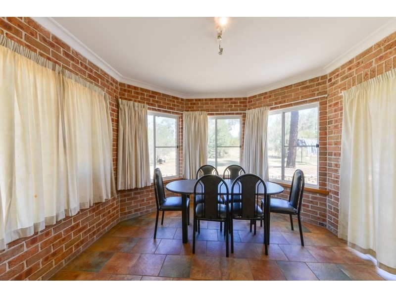 166 Tullamore Road, Tamworth NSW 2340