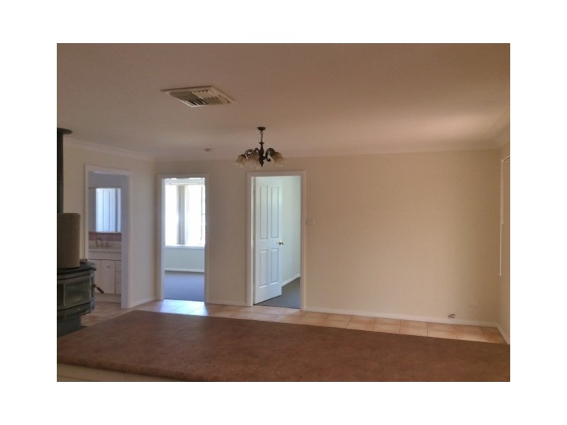 119 Glengarvin Drive, Tamworth NSW 2340