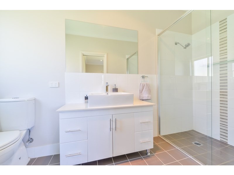 38 The Grange, Tamworth NSW 2340