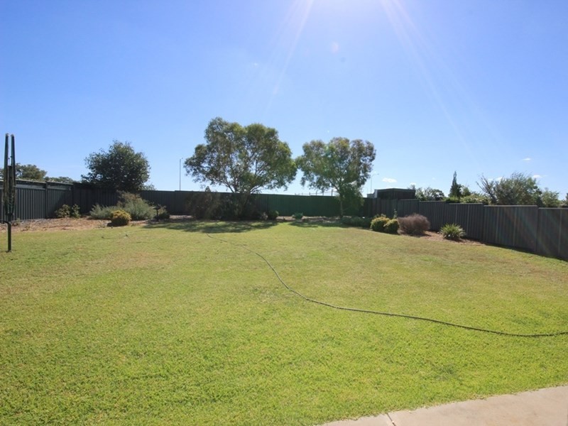 54 The Heights, Tamworth NSW 2340