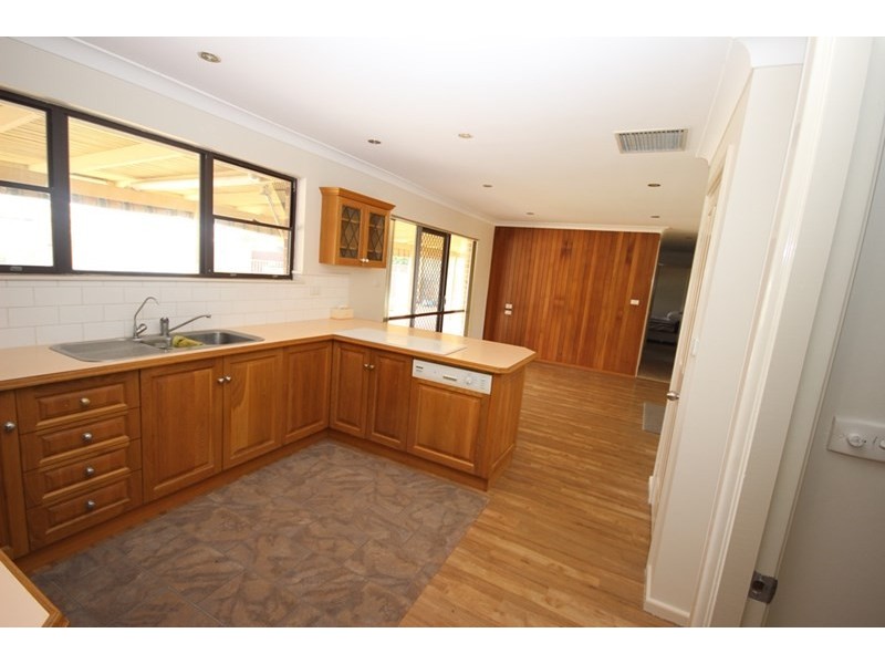 12 Gordon Street, Calala NSW 2340