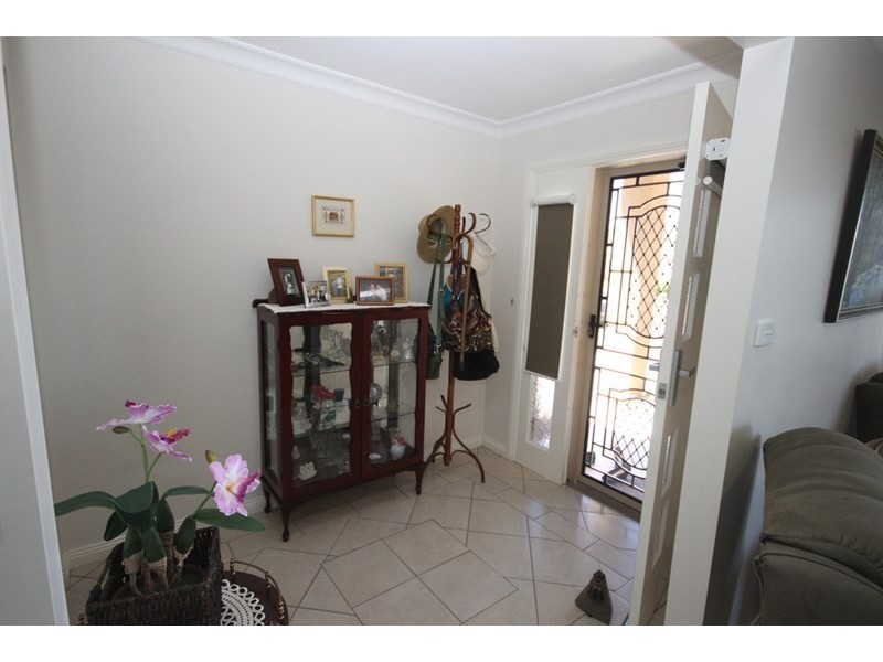 1 Warrabah Close, Tamworth NSW 2340