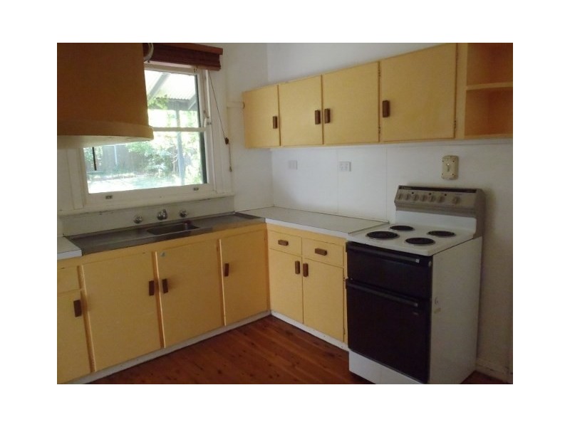 102 Rawson Avenue, Tamworth NSW 2340