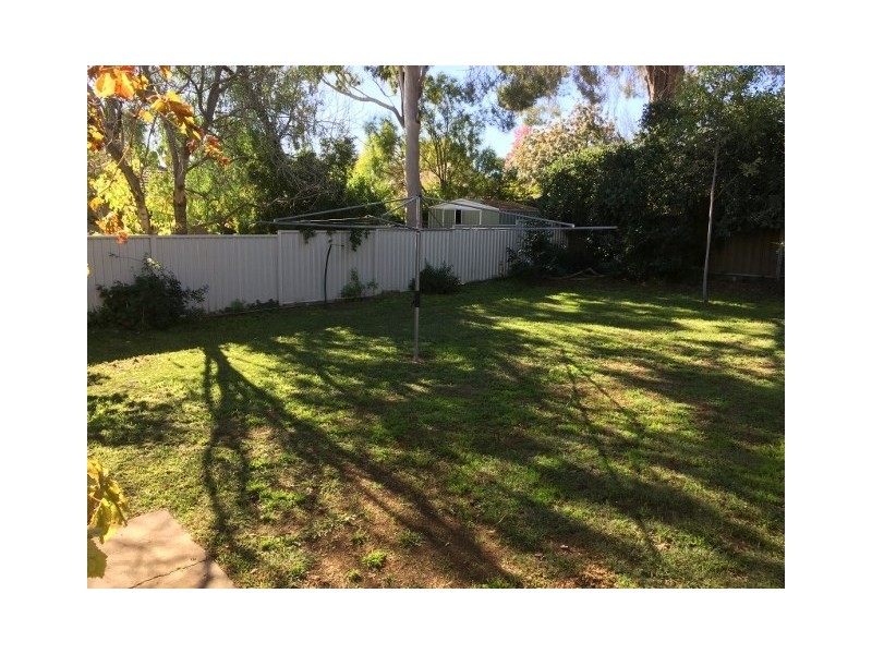 102 Rawson Avenue, Tamworth NSW 2340