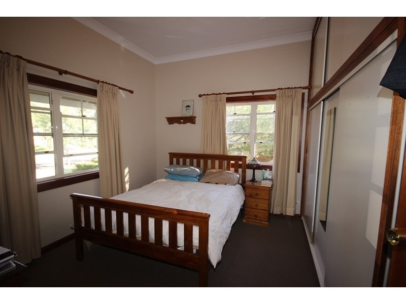 28 Chelmsford Street, Tamworth NSW 2340