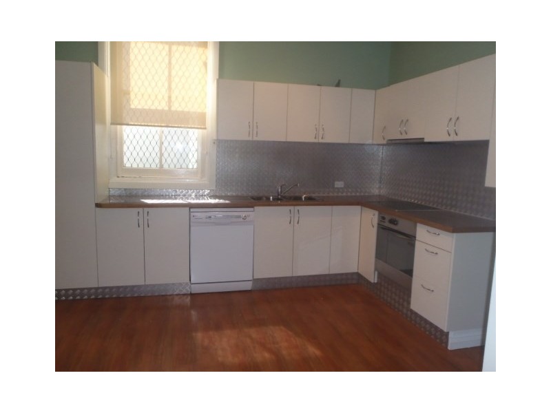 71 Upper Street, Tamworth NSW 2340