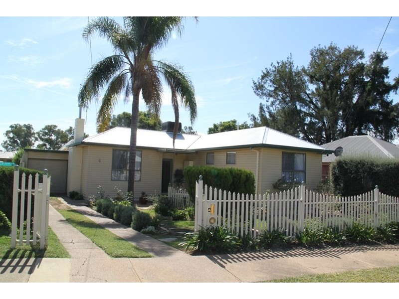 4 Mills Street, Tamworth NSW 2340