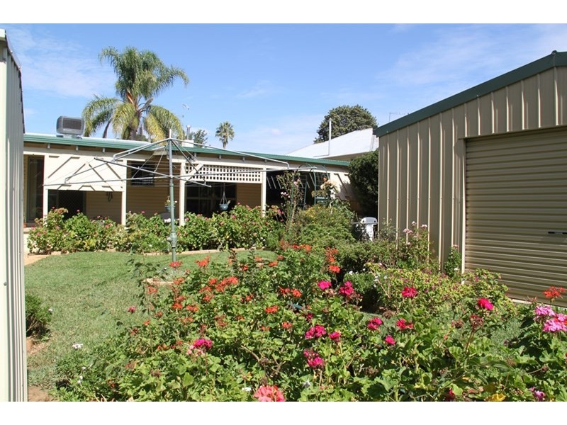 4 Mills Street, Tamworth NSW 2340