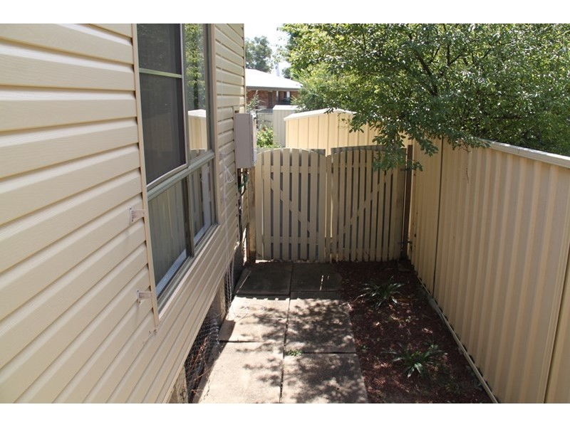 4 Mills Street, Tamworth NSW 2340