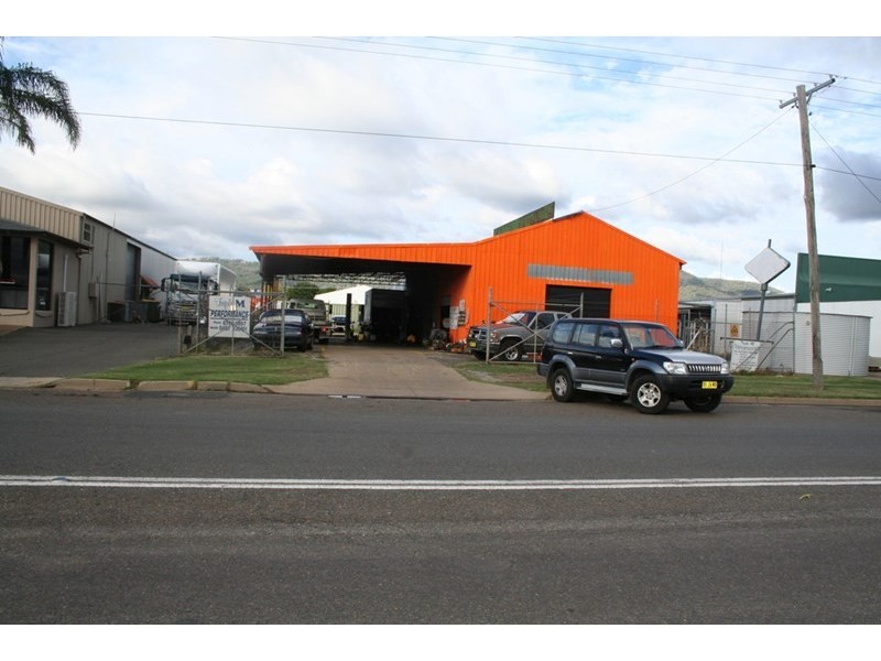 4 Belmore Street, Tamworth NSW 2340