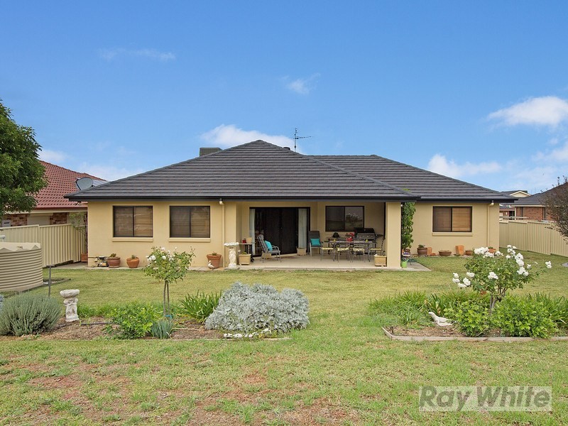 9 Kalinda Place, Tamworth NSW 2340