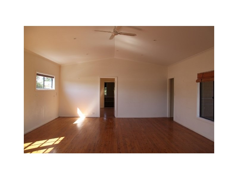 54 Wilburtree Street, Tamworth NSW 2340