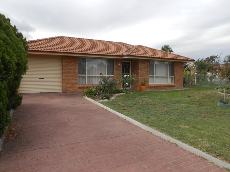 14 Dewhurst Street, Tamworth NSW 2340