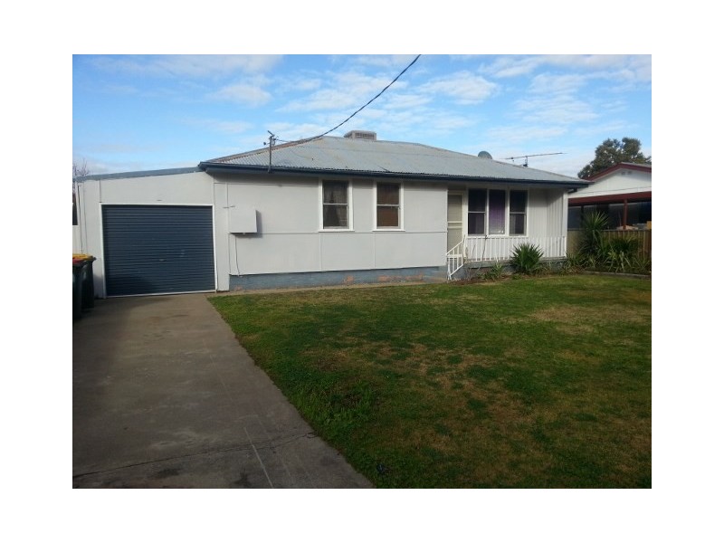 6 Stewart Avenue, Tamworth NSW 2340