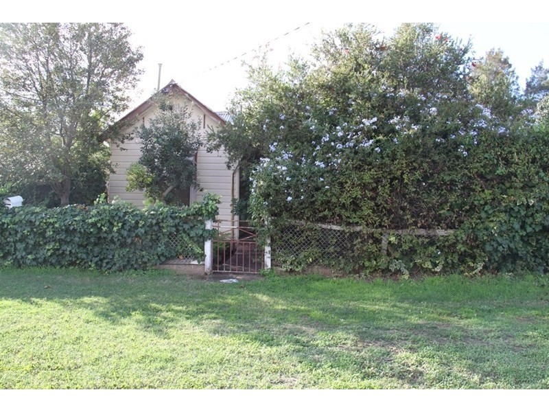 202 Johnston Street, Tamworth NSW 2340