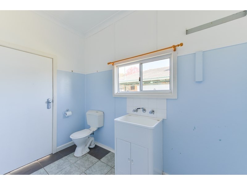 9 Electra Street, Tamworth NSW 2340