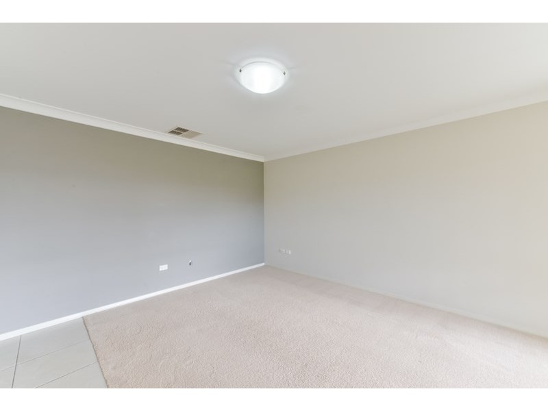 19 Orley Drive, Tamworth NSW 2340