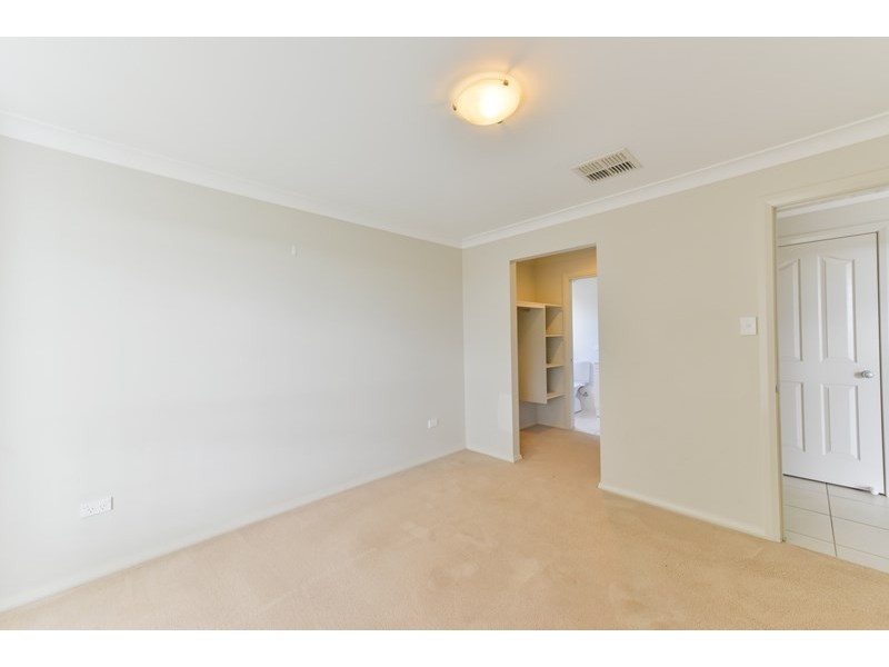 19 Orley Drive, Tamworth NSW 2340