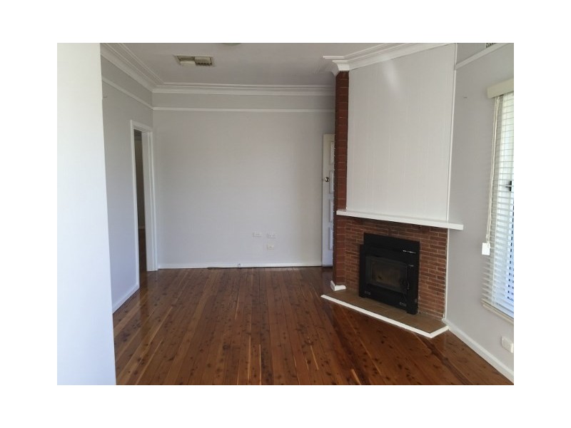 5 Churchill Street, Tamworth NSW 2340