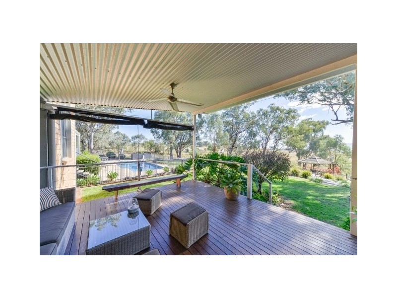 91 Tullamore Road, Tamworth NSW 2340