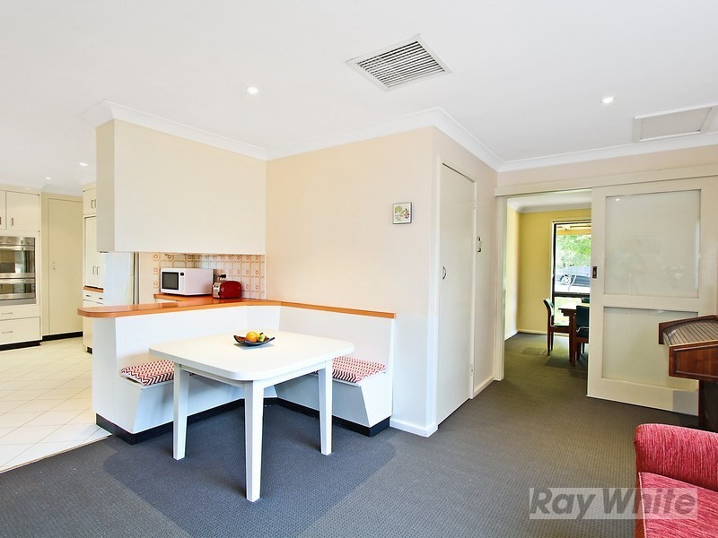 13 Woodburn Way, Tamworth NSW 2340