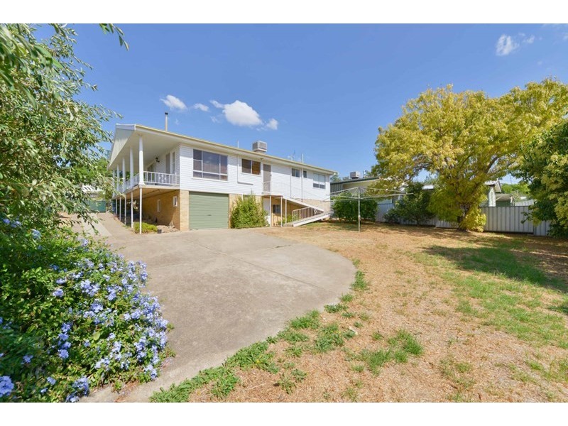 66 Hillvue Road, Tamworth NSW 2340