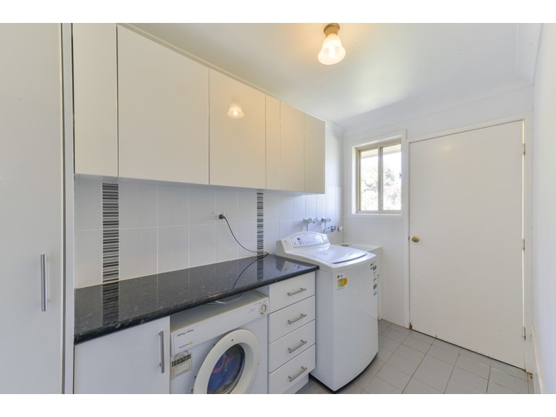 2 Palmer Drive, Tamworth NSW 2340