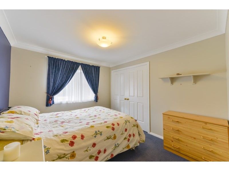 140 Elizabeth Drive, Tamworth NSW 2340