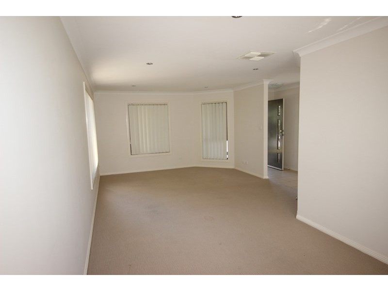 54 The Heights, Tamworth NSW 2340
