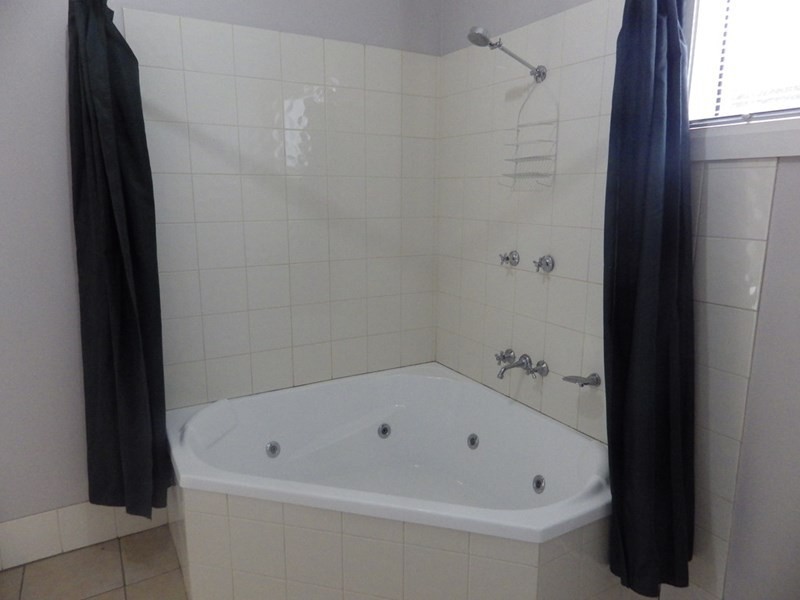 16 Susanne Street, Tamworth NSW 2340