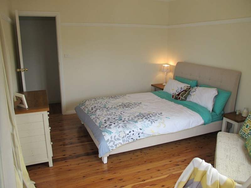 129 Denison Street, Tamworth NSW 2340