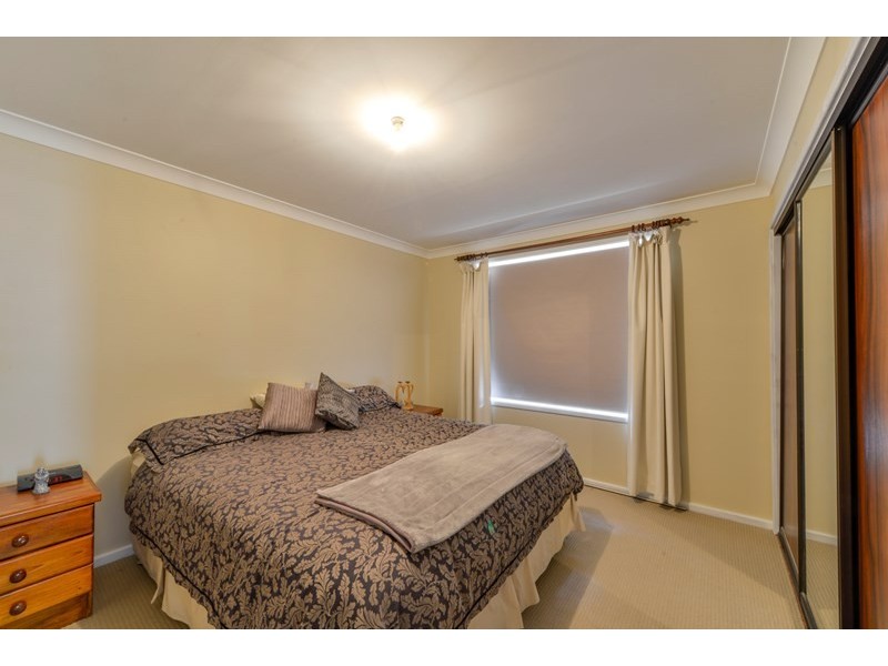 25 Woodbry Crescent, Tamworth NSW 2340