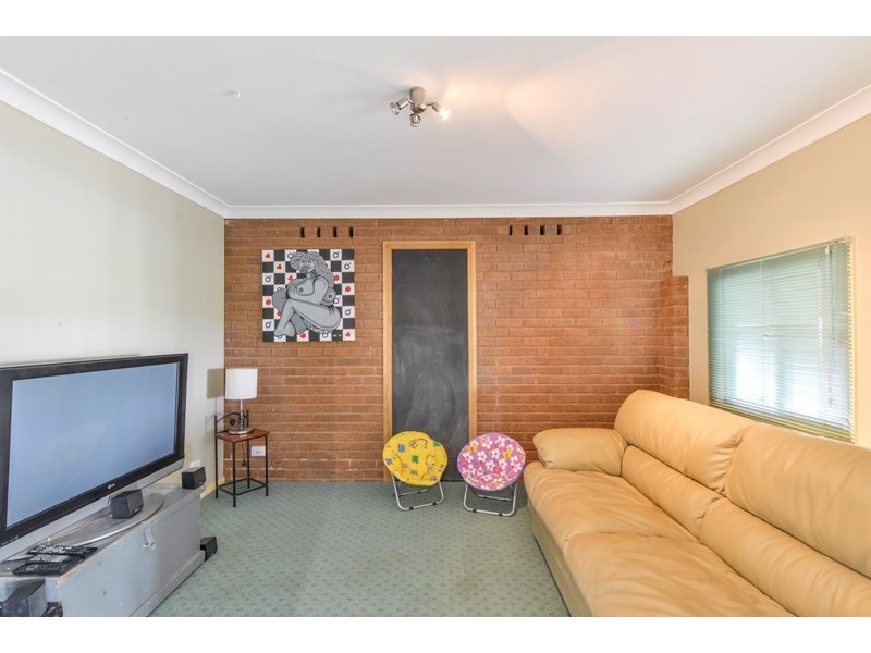 25 Woodbry Crescent, Tamworth NSW 2340