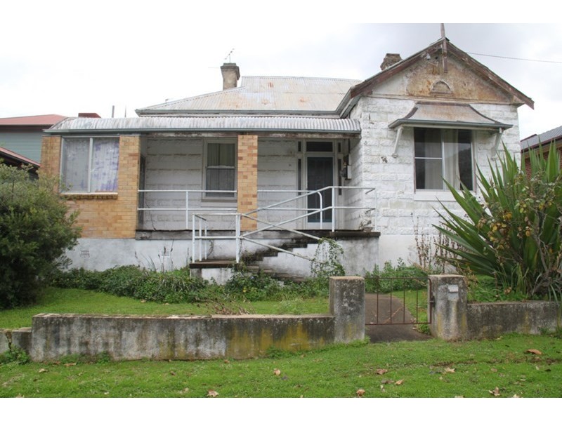 160 Brisbane Street, Tamworth NSW 2340