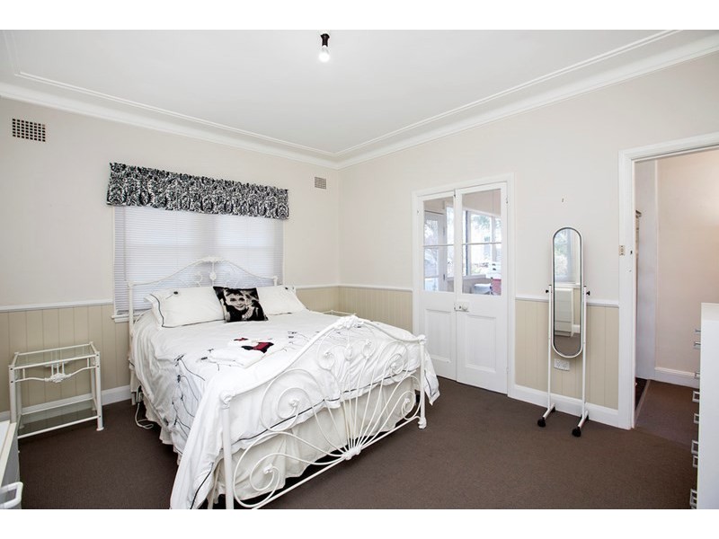 37 Valley Drive, Tamworth NSW 2340