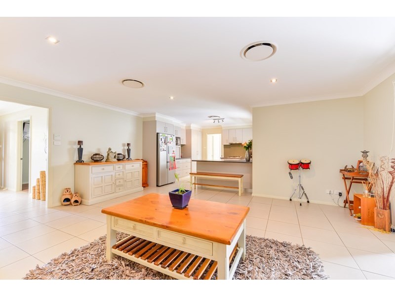 6 Hibiscus Way, Calala NSW 2340