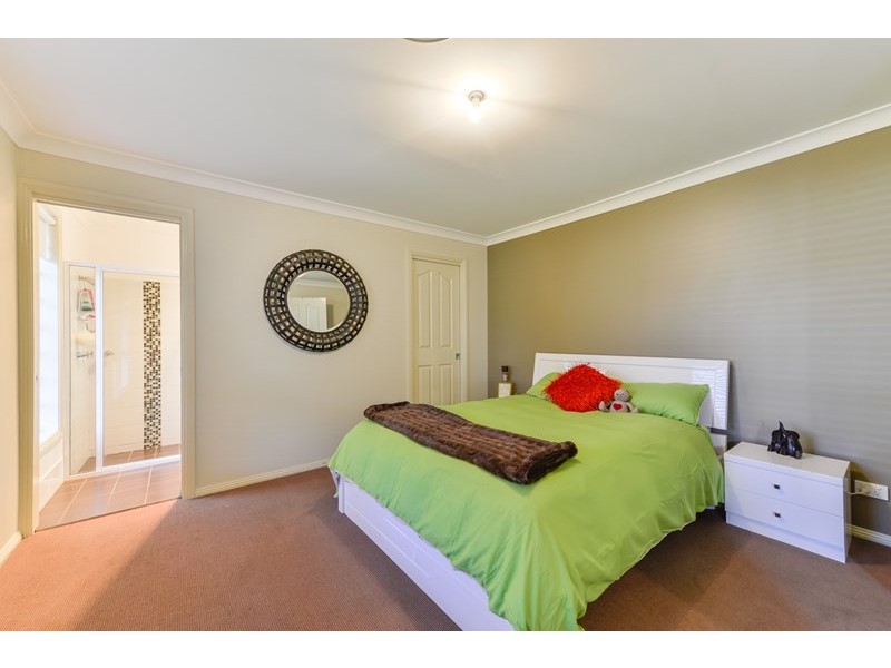 6 Hibiscus Way, Calala NSW 2340