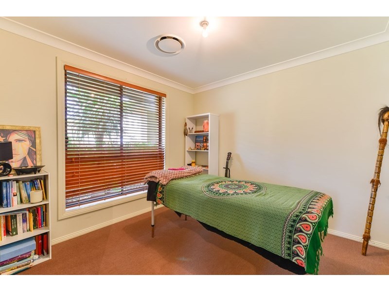 6 Hibiscus Way, Calala NSW 2340