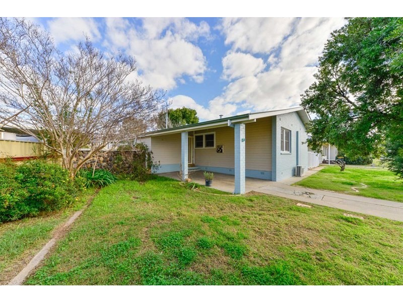 12 Churchill Street, Tamworth NSW 2340