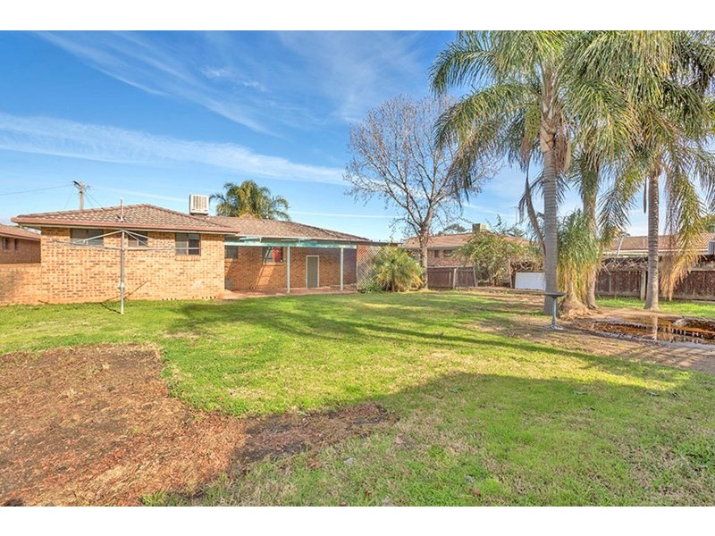 25 Fisher Road, Tamworth NSW 2340