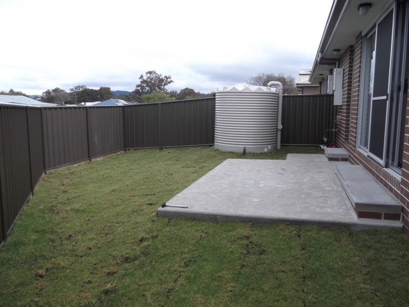 1/11 Orchid Street, Kootingal NSW 2352