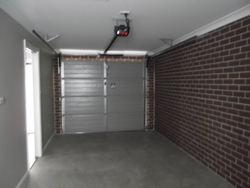 2/11 Orchid Street, Kootingal NSW 2352