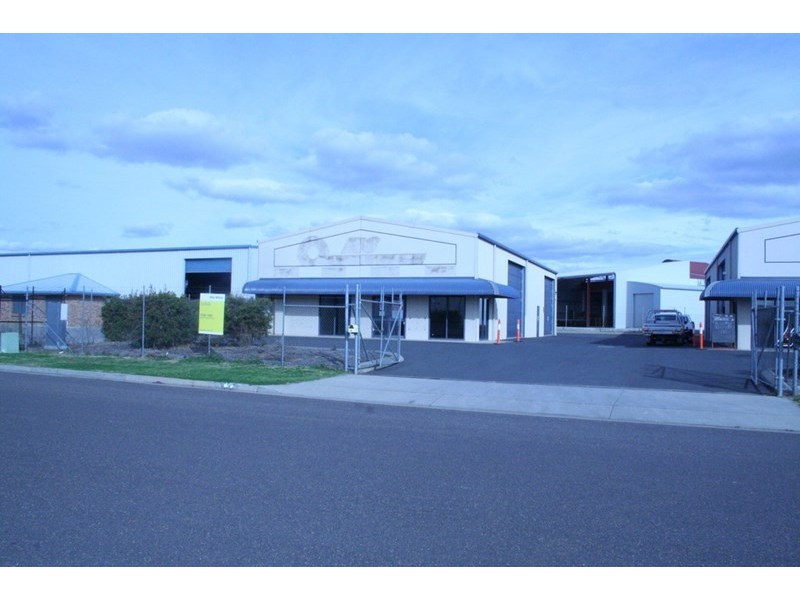 4B Hawker Road, Tamworth NSW 2340