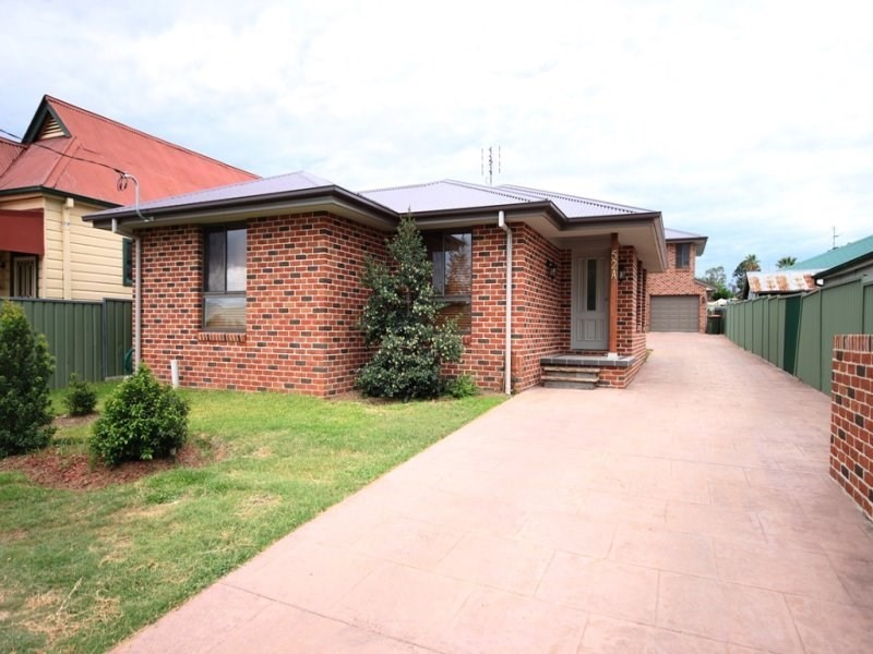 52A Piper Street, Tamworth NSW 2340