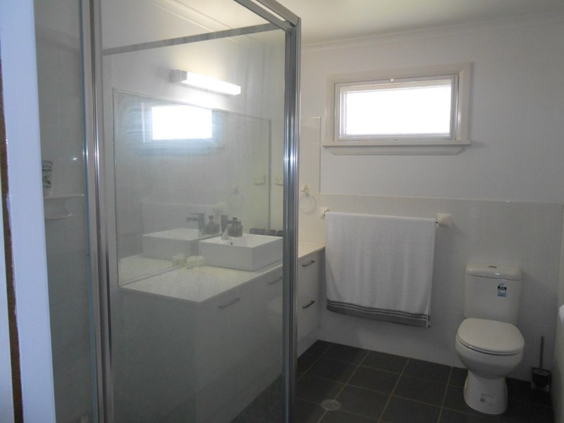 1 Neridah Avenue, Tamworth NSW 2340