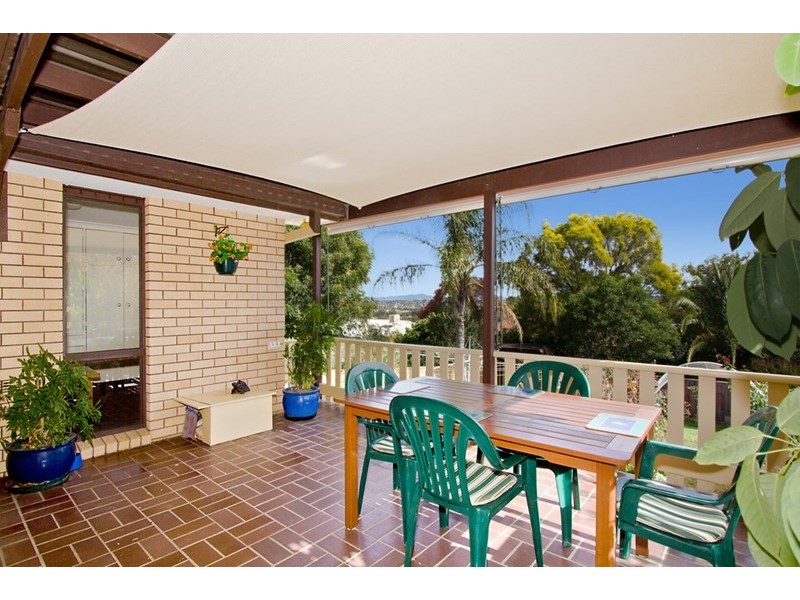 13 Woodburn Way, Tamworth NSW 2340