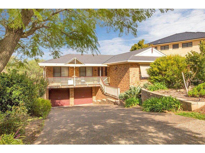 14 Bradley Place, Tamworth NSW 2340